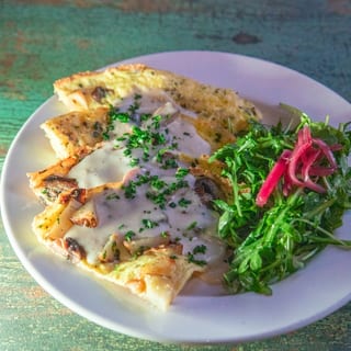 mushroom & caramelized onion frittata - Spain (EU)