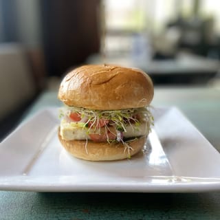 Vegan Tofu Burger - USA (NA)